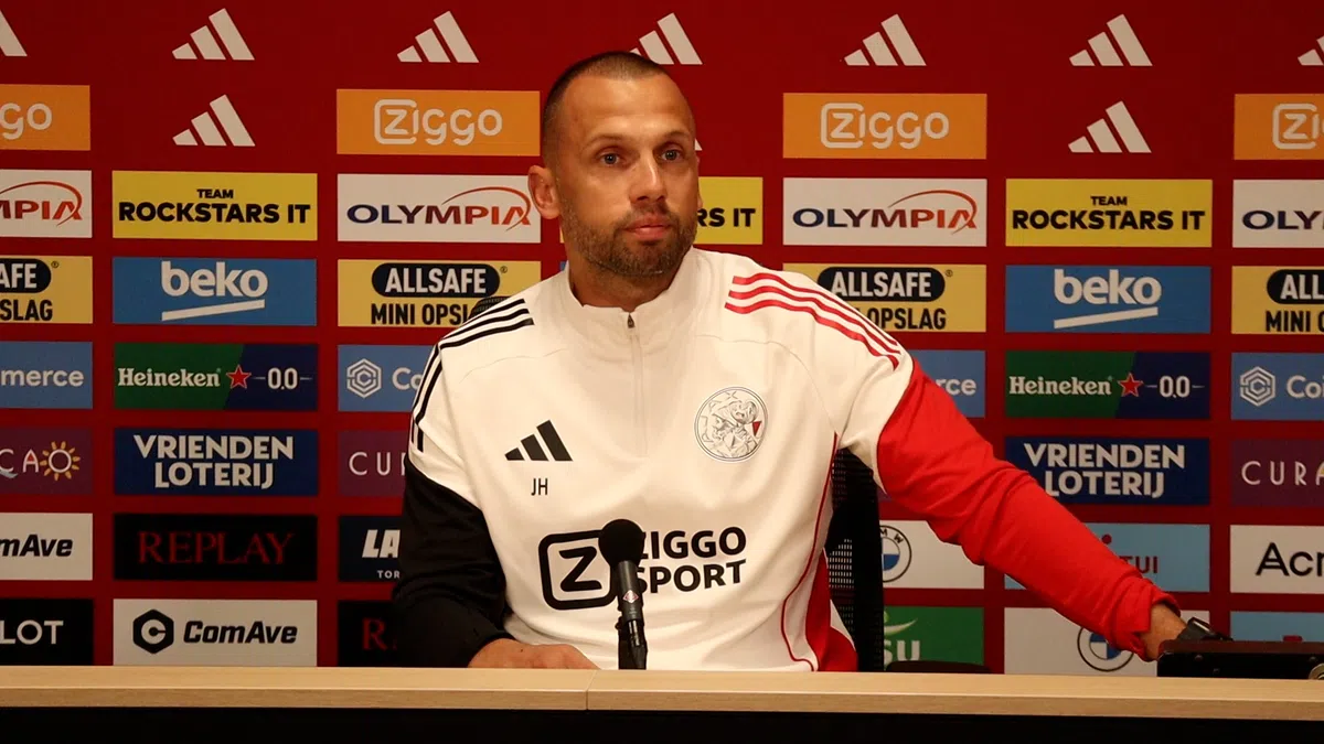 Heitinga steekt hand in eigen boezem bij Ajax: 'Die wissel, dat was mijn fout'