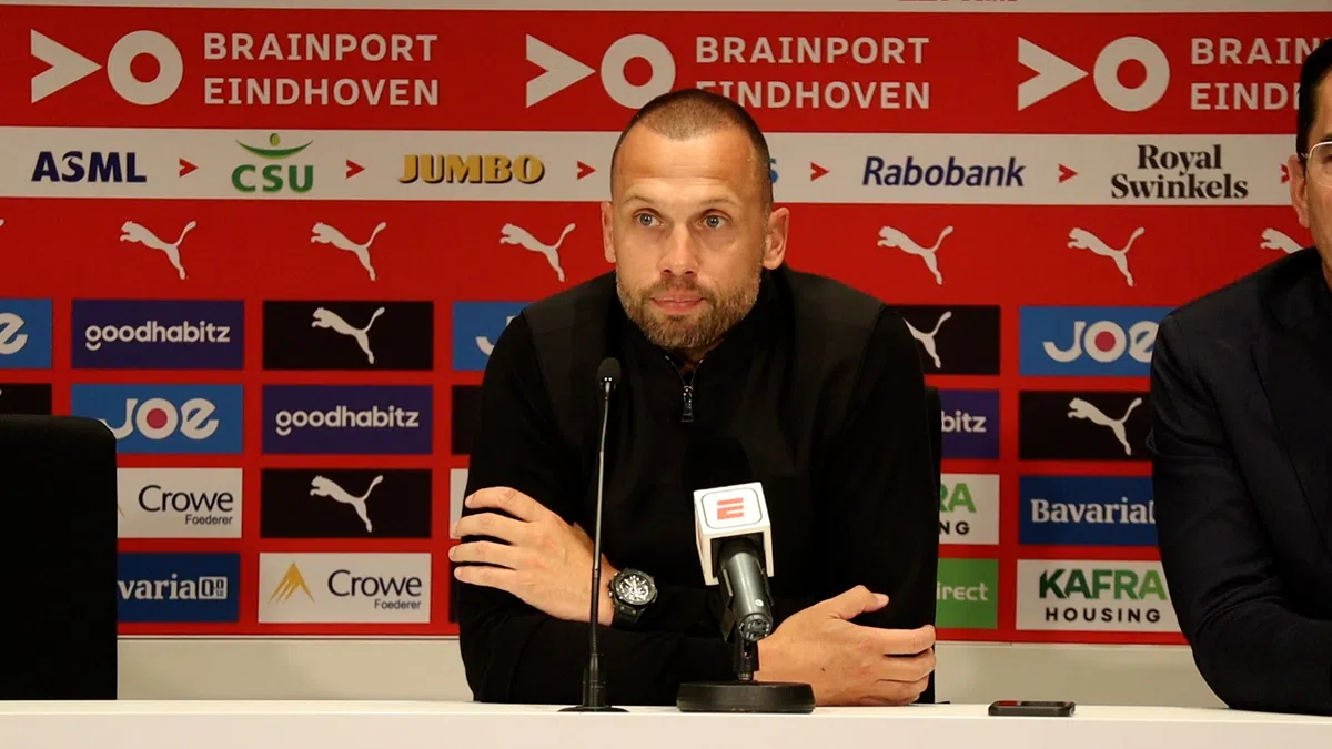Heitinga cynisch na vraag over gemiste Ajax-kansen: 'Goede vraag'