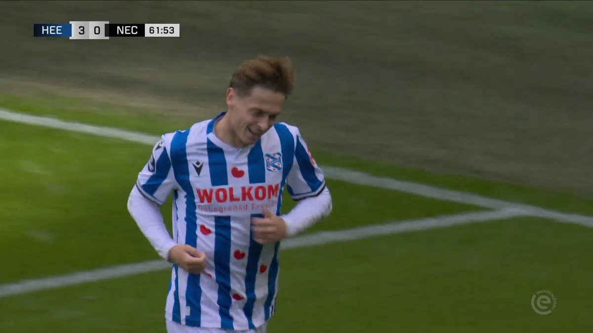 Heerenveen-uitblinker Meerveld doet even denken aan Zidane met heerlijke actie
