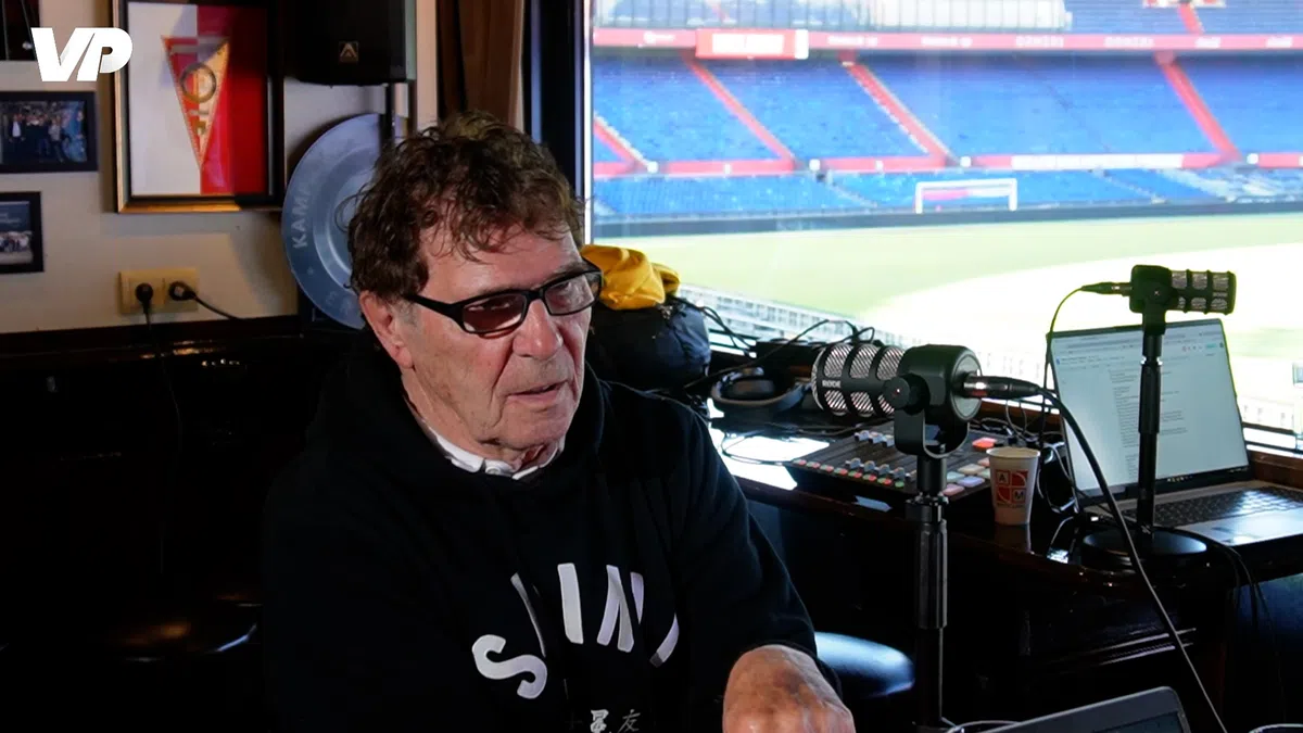 Van Hanegem ziet enorm gemis voor PSV: 'Ik denk dat hij absolute top kan halen'