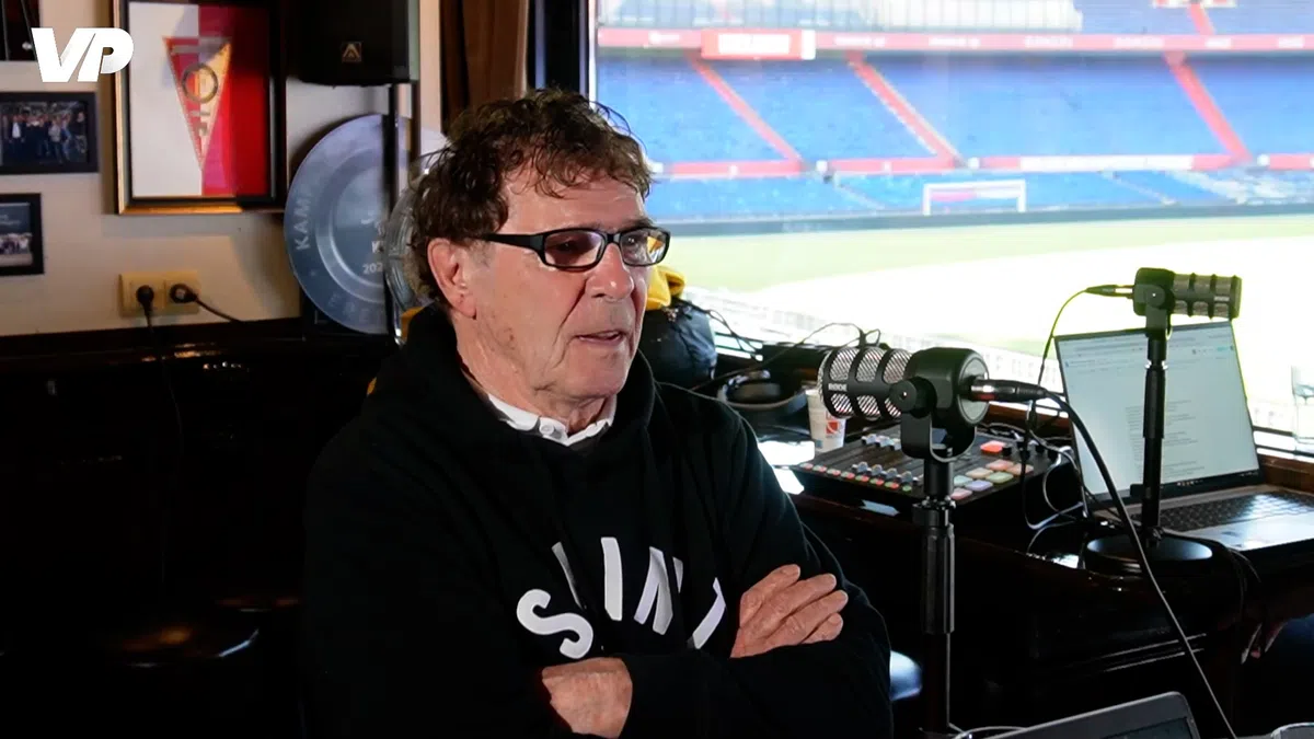 Van Hanegem ziet grote dissonant bij PSV rondlopen: 'Als je hem ziet knoeien'