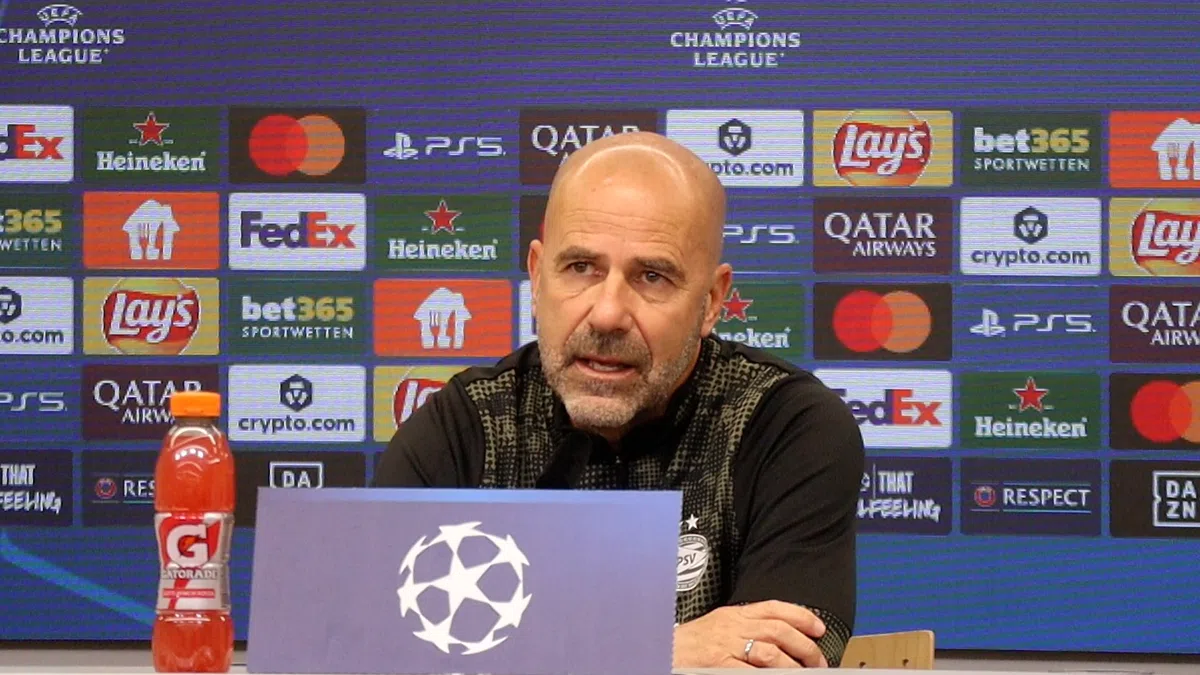Bosz mist dit seizoen één iemand bij PSV: 'Ik heb hem zien groeien'