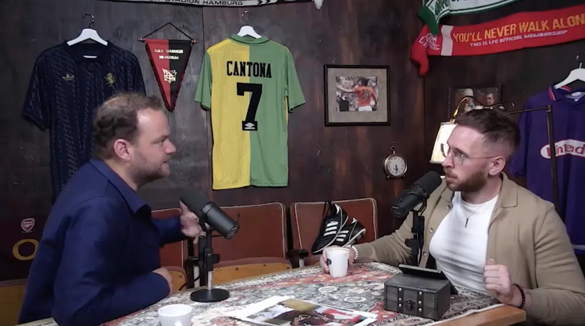 Commentatoren onder de loep: 'Ik ben heel kritisch op mezelf als commentator'