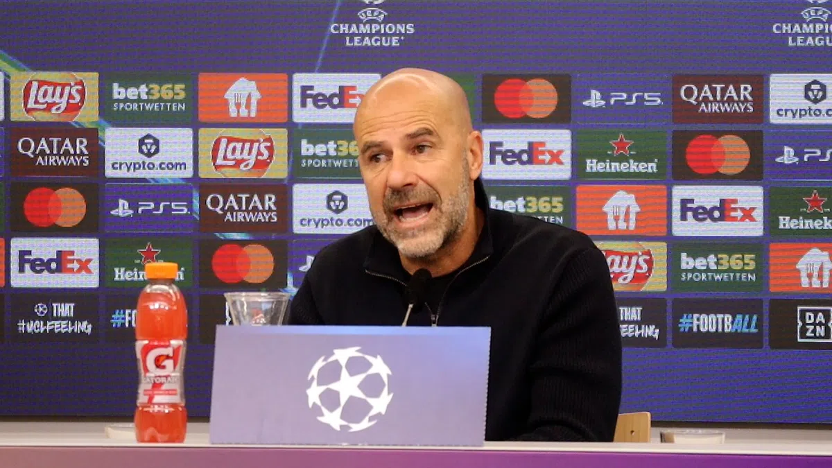 Bosz verklaart reserverol bij PSV: 'Even eruit halen en laten ademhalen'
