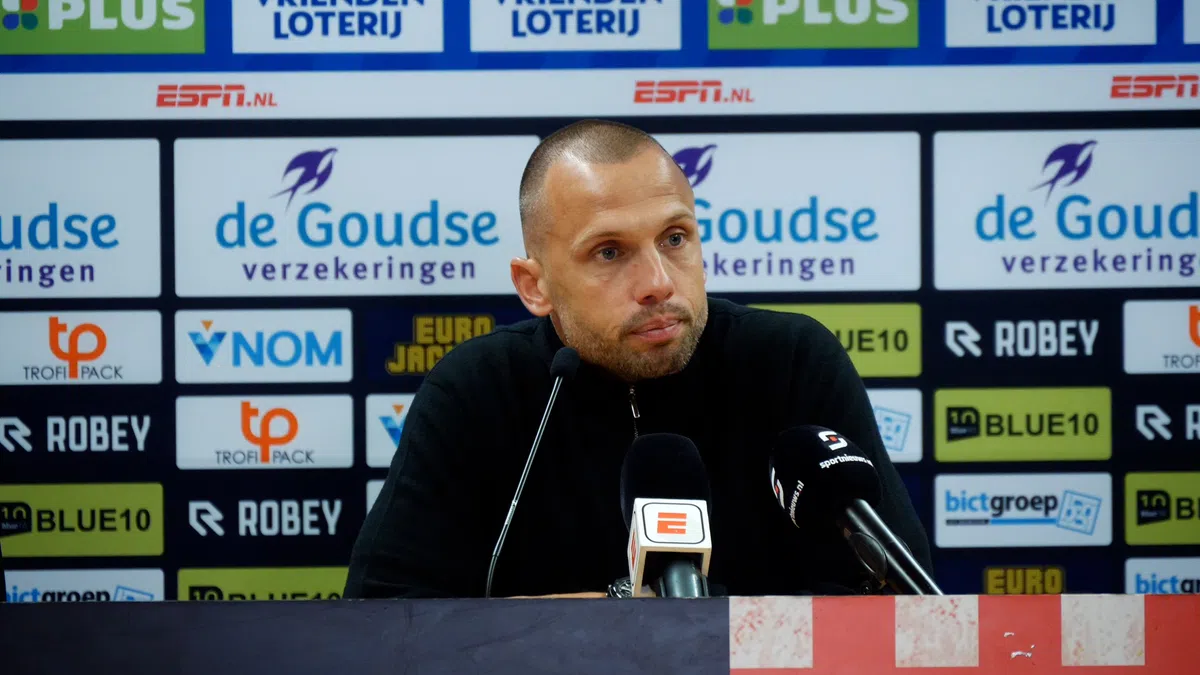 Heitinga en Ajax willen aanwinst binnenhalen: 'Dit is een mooi moment'