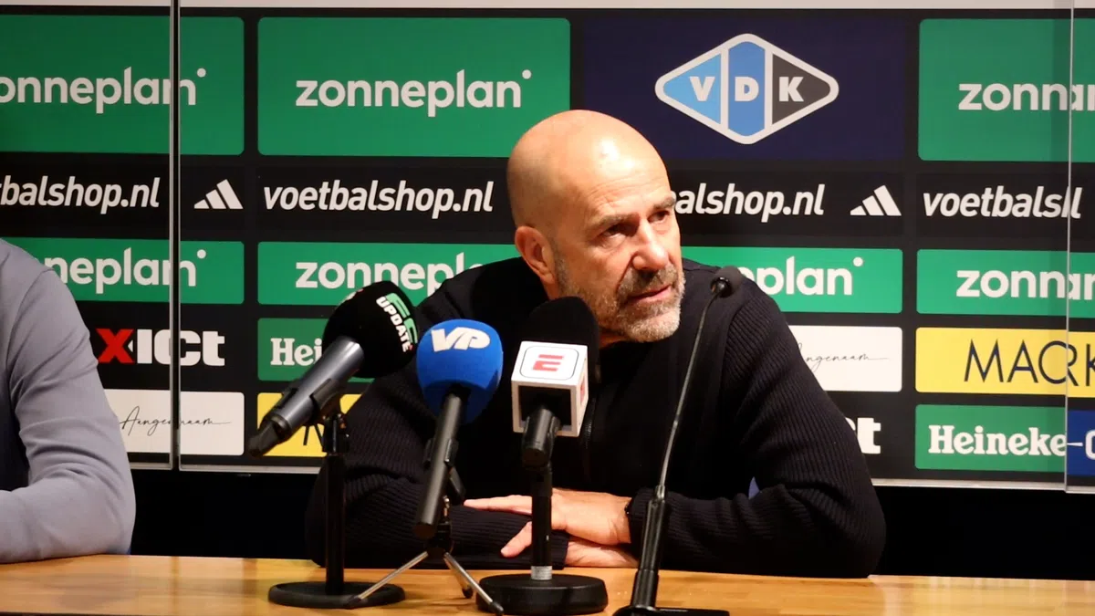Bosz geniet van PSV-speler: 'Die kan gewoon zo goed voetballen'