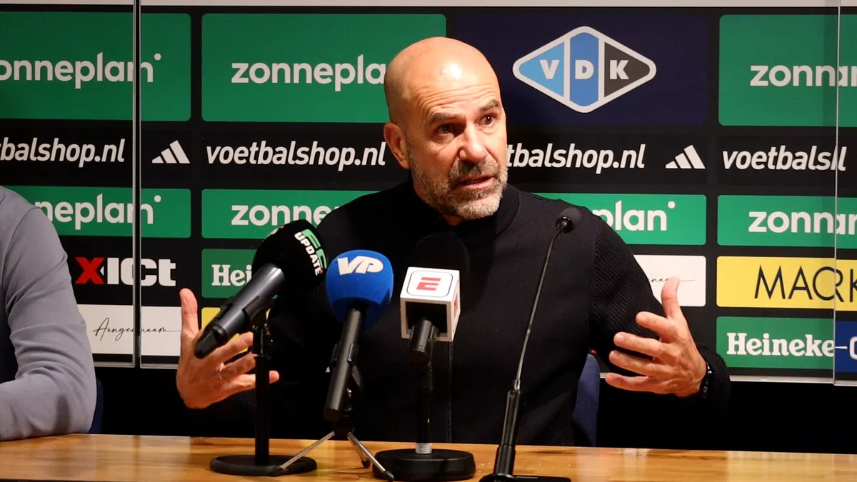 Bosz wuift 'zorgeloze' overwinning PSV weg: 'Daar hebben we geen vervangers'