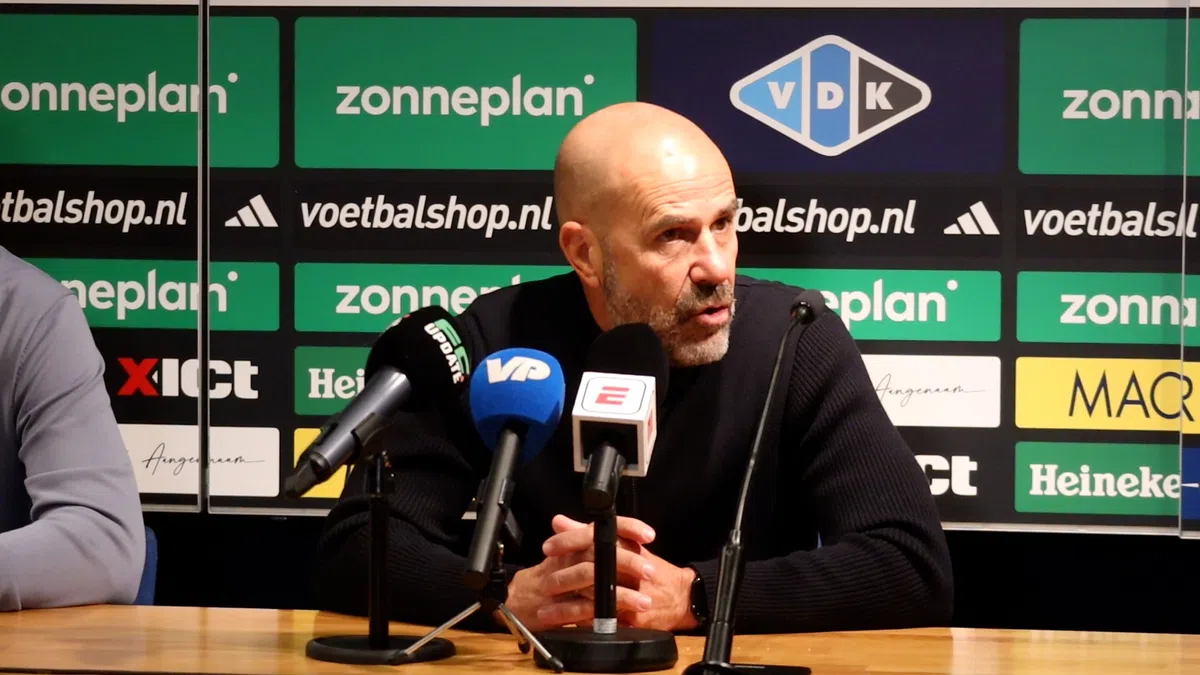 Bosz verklaart niet gebruiken van Perisic: 'Dat is een signaal, dat pik je op'