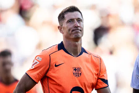 Barcelona krijgt lesje van Sevilla: 'Maar Flick gaat dat echt niet aanpassen'