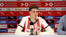 Thumbnail for article: Til lovend over De Jong: 'Enige spits die daar bewust mee bezig was'