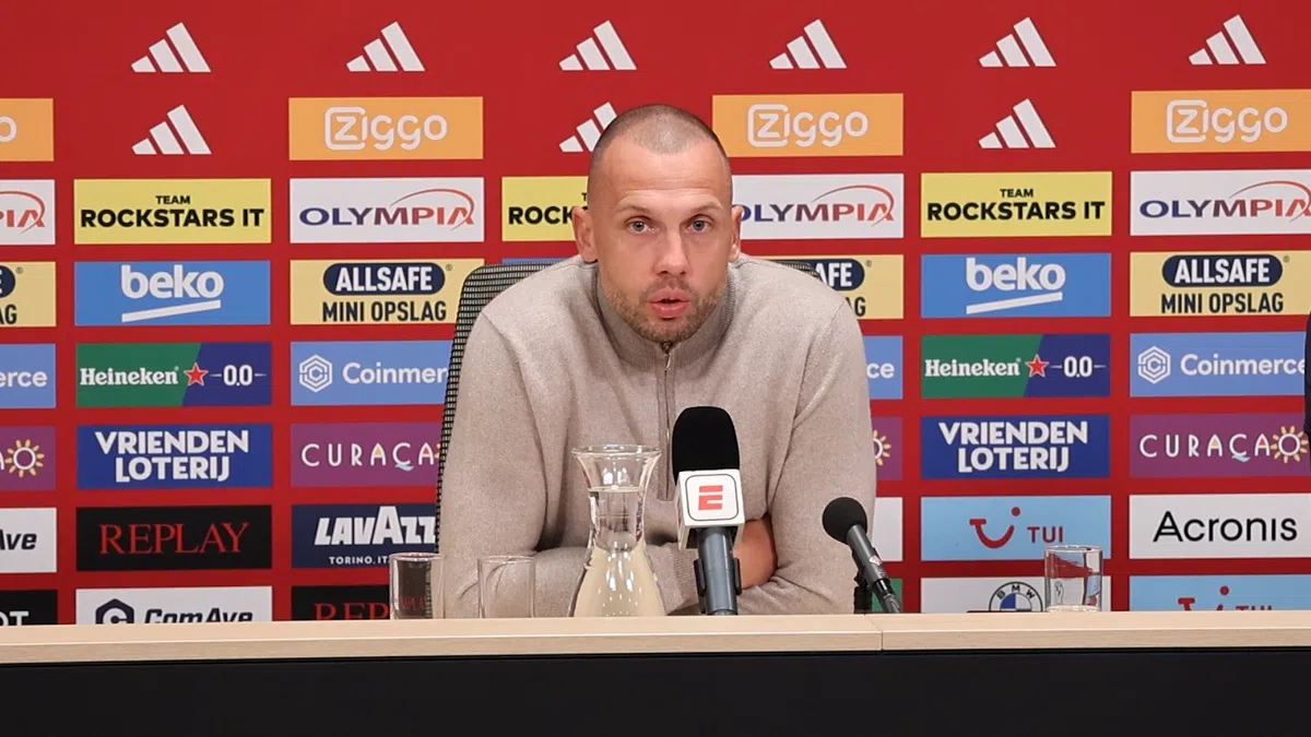 Heitinga spreekt zich uit: 'Prachtig eerbetoon, maar vuurwerk keuren we af'