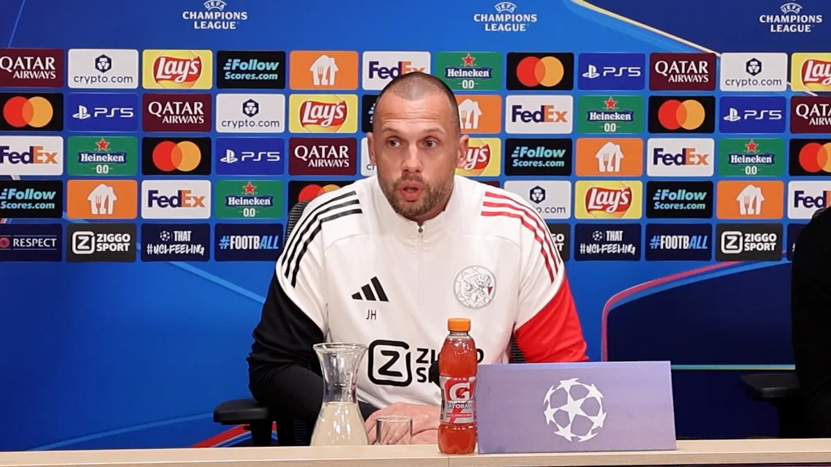 Heitinga zoekt naar Taylor-vervanger: 'Ik zie hem liever hoger op het veld'