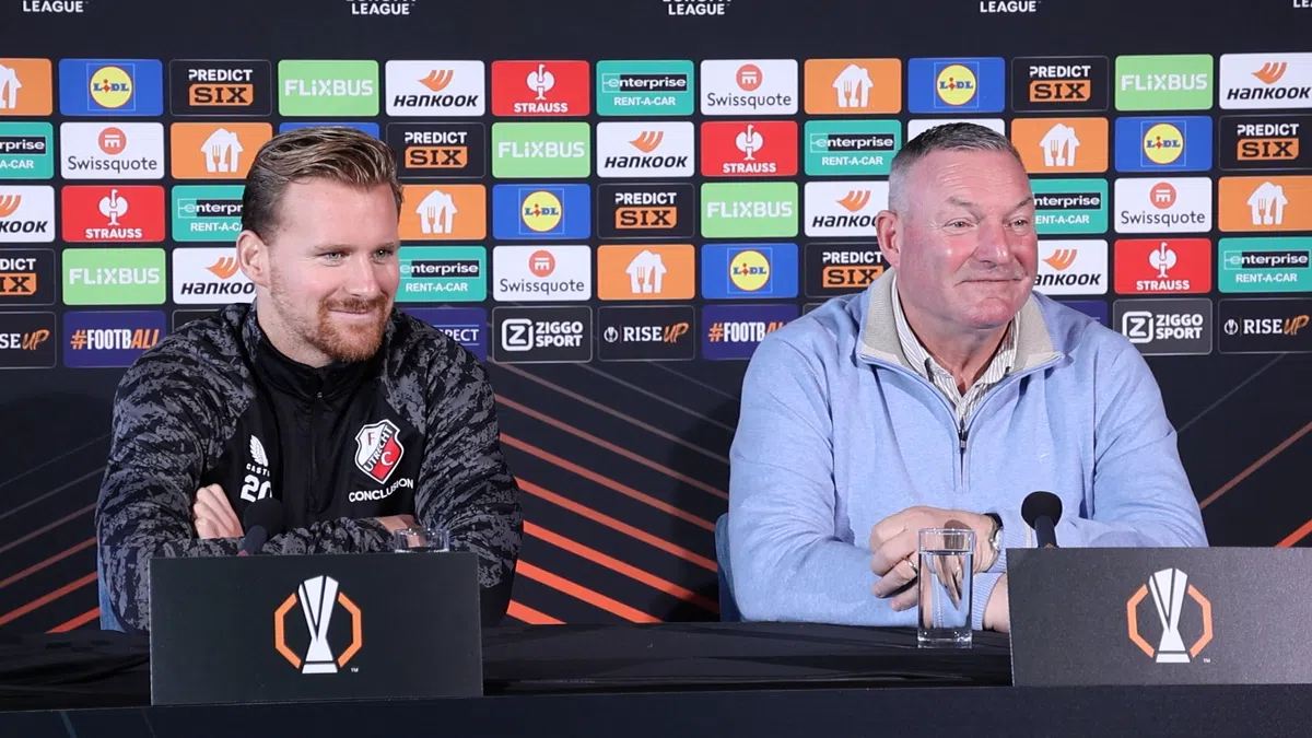 Jans houdt de kaken stijf op elkaar: 'Er zitten allemaal Portugezen hier'