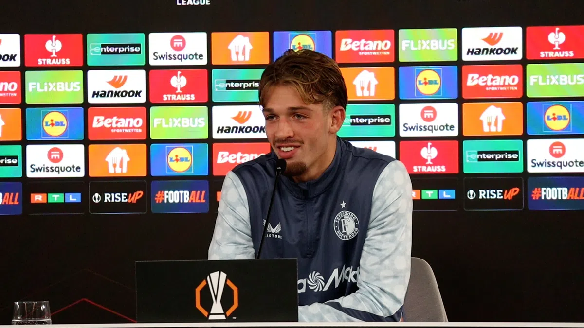 'Gezonde spanning' bij Valente voor Oranje-selectie: 'Het is een supergrote droom'