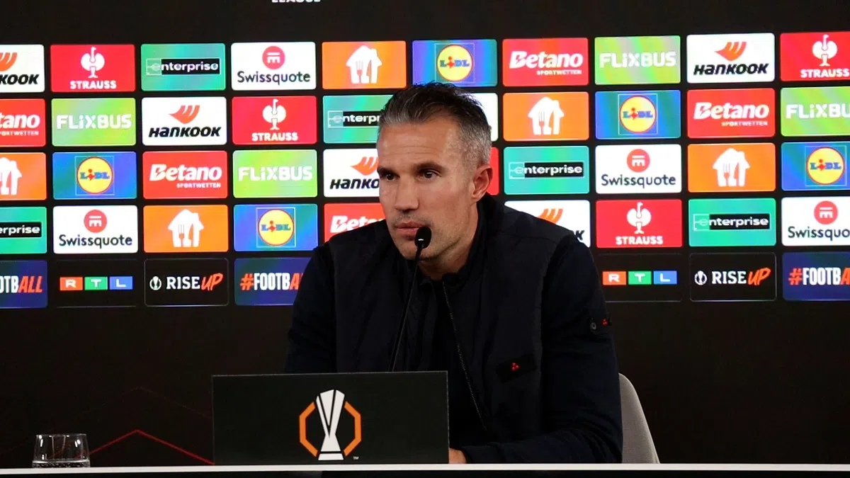 Van Persie moest op één moment aan Steijn denken: 'Dan krijgen we er een...'