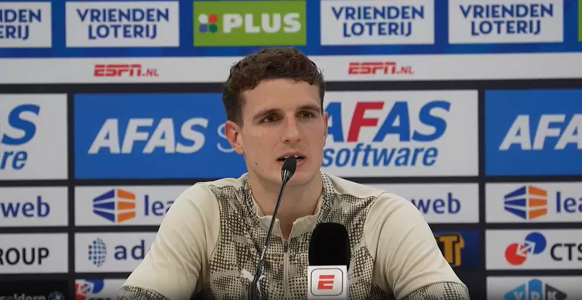 Til in de spits was niet altijd een succes: 'Toen werd ik er heel snel uitgehaald'