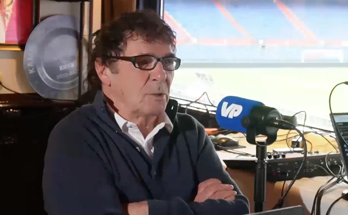 Van Hanegem wuift PSV-enthousiasme weg: 'Ik moet daar alleen om lachen'