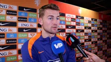 De Ligt dolblij voor teamgenoot: 'Iedereen is trots op hem, geweldig voor hem'