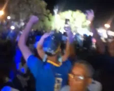 Thumbnail for article: Wat een ontlading: WK-ticket wordt groots gevierd door uitzinnige fans op Curaçao
