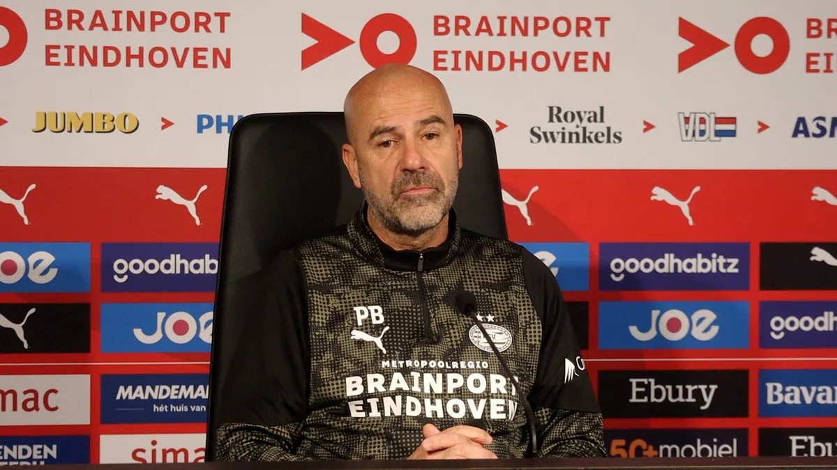 Bosz ziet een fitte selectie met de nodige jetlags terugkeren: 'Ze wennen eraan'