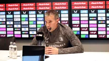 Thumbnail for article: Van Persie geeft signaal af bij Feyenoord: 'Dit is niet wat wij willen'