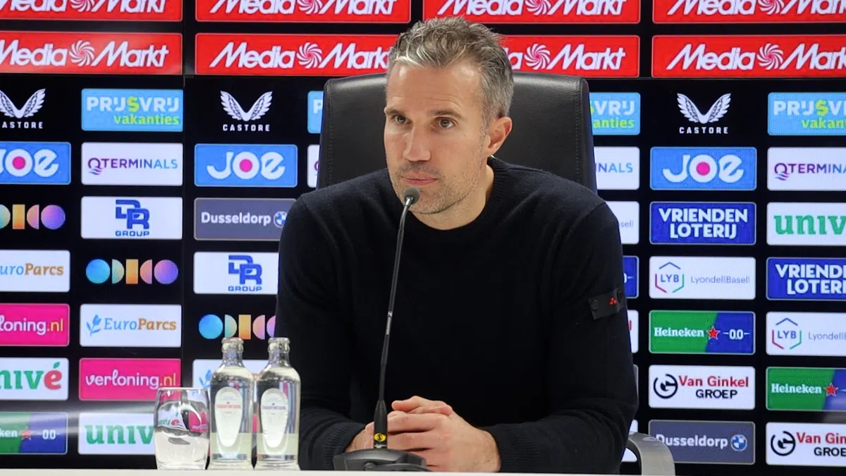 Van Persie baalt flink van statistiek: 'Dat is Feyenoord-onwaardig'