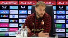Thumbnail for article: Feyenoord-back vroegtijdig naar de kant gehaald: 'Ademhalen ging moeilijker'