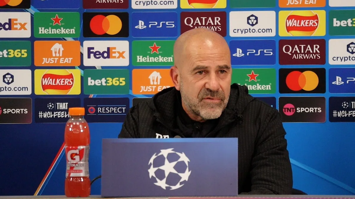 Bosz dolenthousiast: 'De beste speler met wie ik gewerkt heb, op die leeftijd'