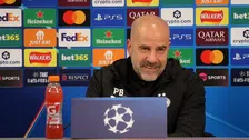 Thumbnail for article: Bosz verrast door Ajax-vraag: 'Ik had alle vragen verwacht, behalve deze'