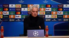 Thumbnail for article: Mourinho kan het niet laten en sneert naar Ajax-fans: 'De beker is in Manchester'