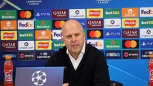 Thumbnail for article: Positie van Slot nog niet wankel, ook niet na PSV-nederlaag: 'Ik krijg veel steun'