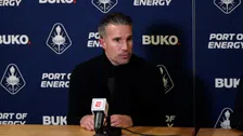 Thumbnail for article: Van Persie kiest voor jeugd boven miljoenenaanwinsten: 'Niveau is hoog'