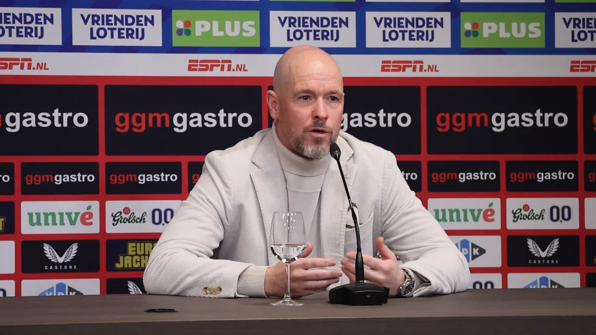 Ten Hag noemt Tadic en Blind bij Twente-presentatie: 'Dat zijn geen weggooiers'