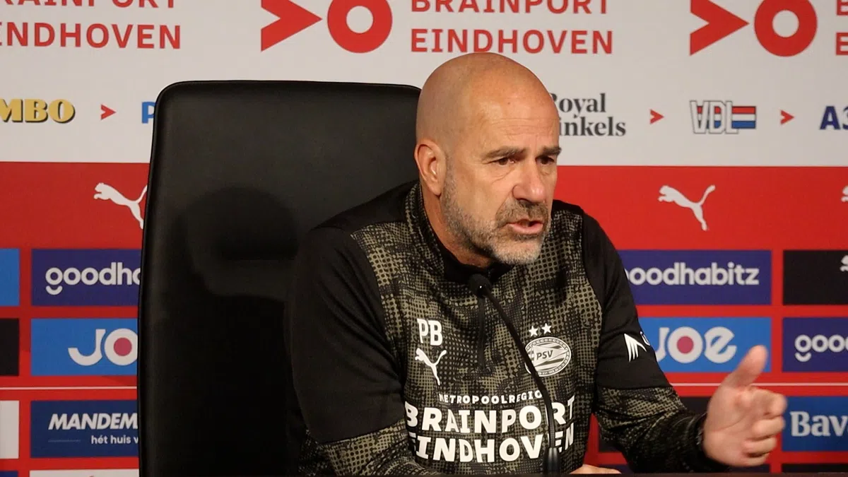 Bosz ziet belang van steunpilaar bij PSV groter worden: 'Ik leun al jaren op hem'