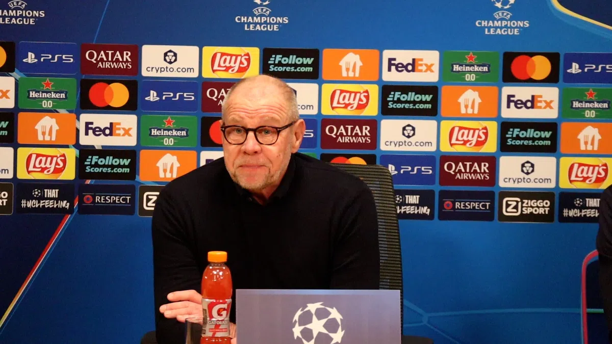 Grim ontkent groot transfernieuws van Ajax, Verweij: 'Wedden voor een fles wijn?'