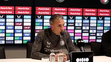 Thumbnail for article: Van Persie over 'respectloze' dreigementen: 'Getuigt van kortetermijngeheugen'