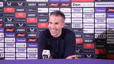 Thumbnail for article: Van Persie te spreken over multi-inzetbare Feyenoorder: 'Volgende week keeper'