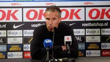 Thumbnail for article: Van Persie in de clinch met pers: 'We kijken toch naar niets?'