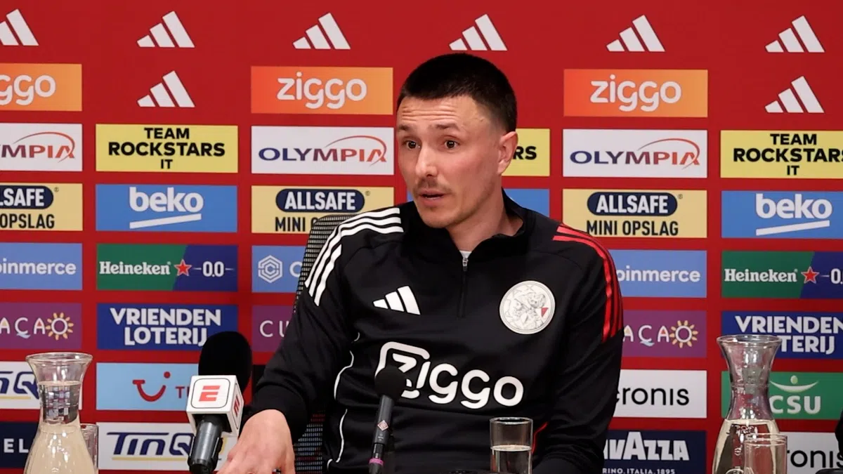 Berghuis wijst op topaankoop Ajax: 'Goede voetballer, maar rode draad is er niet'