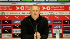 Thumbnail for article: Van den Brom trots op seizoen met FC Twente: 'Doelstelling is behaald'