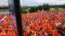 Prachtige beelden: massale Oranje-mars trekt door Dallas voor WK-start
