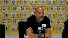 Thumbnail for article: Peter Bosz in discussie na PSV-afgang: 'Dat vind ik een rare gedachte'
