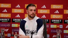 Thumbnail for article: Henderson neemt het op voor uitgefloten Ajax-zondebok: 'Goede speler'