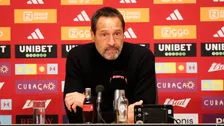 Thumbnail for article: Van 't Schip zaait twijfel over Ajax-debuut Henderson: 'Goed over nadenken'