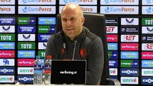 Thumbnail for article: Slot wijst naar PSV en Ajax: 'Hou er rekening mee, maar dit is volstrekt normaal'